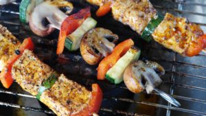 5 Healthy Grill Recipes That Will Make You Want to Bbq in the Winter